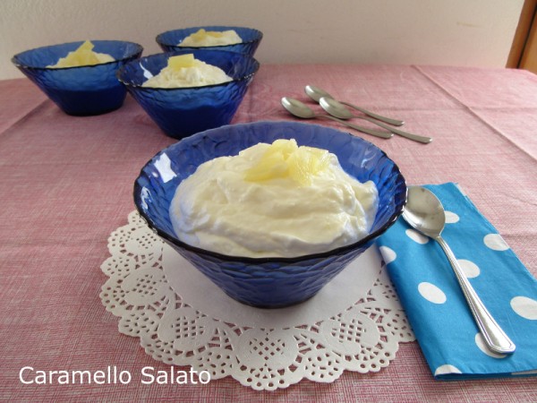 Mousse all'ananas ricetta