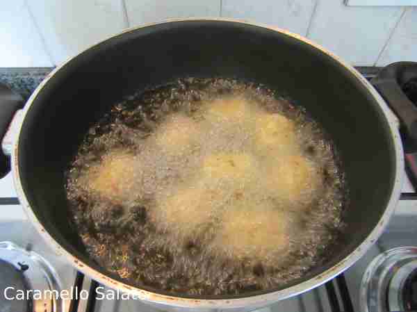 Ricetta patate ripiene di wurstel